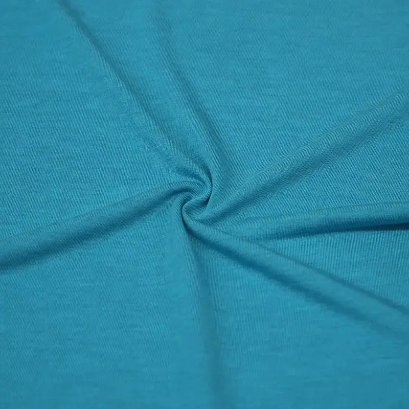 Hvordan sammenlignes bambusmesh -stof med traditionelle mesh -stoffer fremstillet af syntetiske fibre med hensyn til holdbarhed?